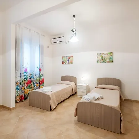 Due Palme By Plus * Selva Di Fasano